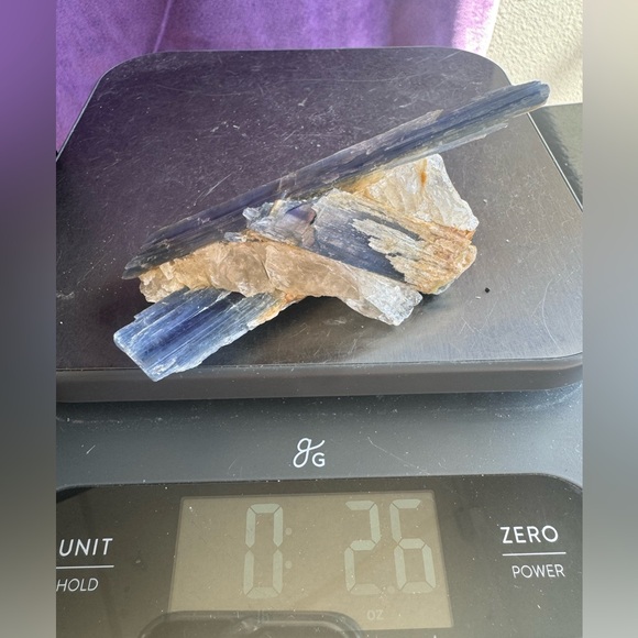 Blue Kyanite Specimen (Brazil) - Picture 5 of 6